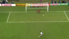 Allemagne-Italie: 1-2 par Ozil