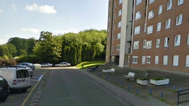 Le quartier de la rue Sainte-Barbe compte plusieurs blocs à appartements. 