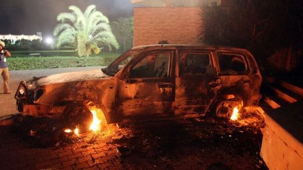 Violences devant le consulat américain à Benghazi