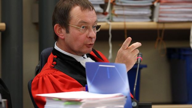 Le président de la Cour, Olivier Delmarche, a entendu la première plaidoirie, mercredi matin.