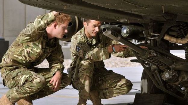 Afghanistan: le prince Harry à l'abri après l'attaque des talibans 