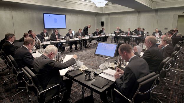 Alors que la Banque centrale européenne tient une réunion en Espagne, le pays voit s'envoler les taux pour son refinancement