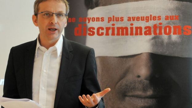 Loi anti-burqa: "Ce sont les oppresseurs qu'il faut sanctionner"