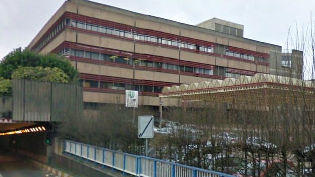 Le bâtiment Roullier sur le site de l'UT, dans la ville-haute. 