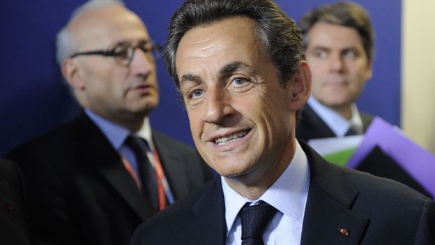 La Grèce a chiffre le deuxième plan d'aide dont elle a besoin, 110 milliards d'euros nécessaires pour éviter la faillite