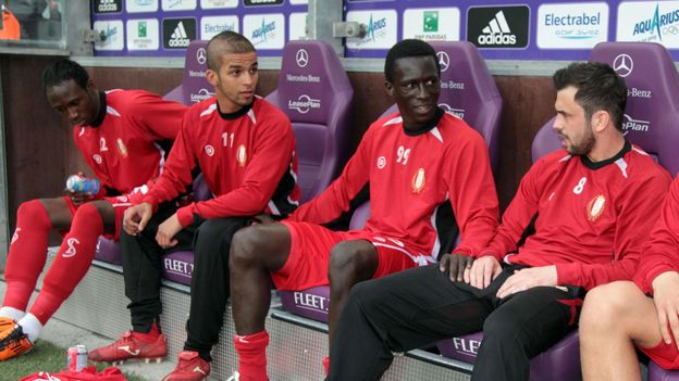 Defour et Mangala vers Porto