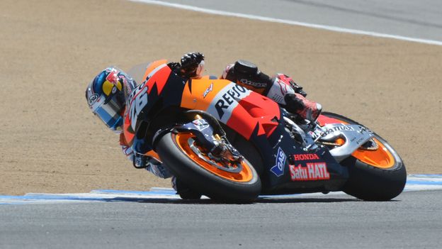 Casey Stoner s'impose à Laguna Seca