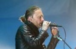 Thom Yorke et Radiohead, sur la scène du Festival Coachella, en avril 2012