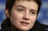 La jeune comédienne belge Pauline Etienne primée lundi soir à Paris