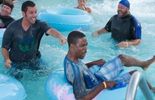 123 Vidéo : Adam Sandler face à Taylor Lautner dans "Copains pour toujours 2"