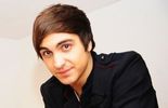 Le retour de Roberto dans The Voice / Vidéos