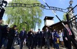 123 A Auschwitz, Elio Di Rupo met en garde contre la montée des extrémismes en temps de crise