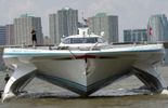 123 Le catamaran solaire PlanetSolar se lance à l'étude du Gulf Stream