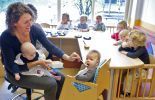 Qui va garder bébé quand papa et maman travaillent? Chat à 11h30