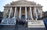 123 Jamais aussi peu de régularisations de sans papiers