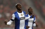 Mangala pisté par Manchester United