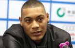 Guillaume Hoarau quitte le PSG pour la Chine
