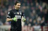 L'Italie défend le "retraité" Buffon