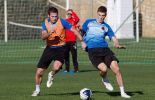 Meunier va prolonger, Hoefkens refuse