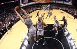 123 San Antonio débute bien face à Memphis