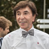 ULB: Elio Di Rupo esquive un entartage aux cerises