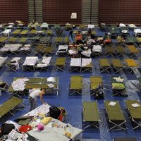 Réfugiés après l'incendie à Colorado Springs, reccueillis à la Cheyenne Mountain High School 