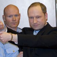 Anders Behring Breivik à son arrivée au tribunal à Oslo en février 2012