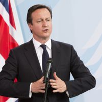 Le Premier ministre britannique oublie sa fille de 8 ans au pub