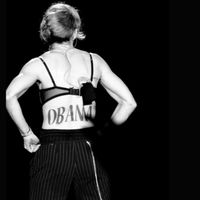 New York: Madonna affiche son soutien à Barack Obama en plein concert