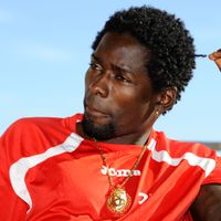 Kanu, lui aussi, sur le départ