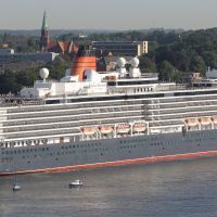 Le Queen Elizabeth à Kiel, en Allemagne