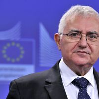 Démission du commissaire John Dalli mis en cause dans une fraude
