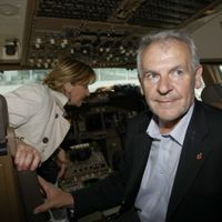 José Happart a le sourire aux lèvres : il garde l’entière confiance du conseil d’administration et reste président de Liège Airport. 