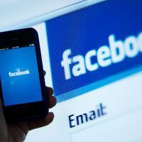 L'action Facebook continue à descendre