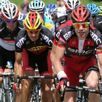 Gilbert et 5 fidèles pour aider Evans