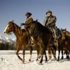 Django retire ses chaînes dans Pure DVD 