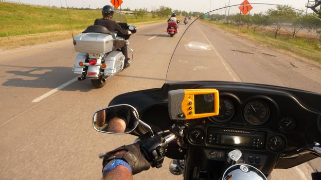 A moto A moto